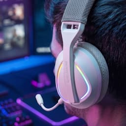 MHW-QUASAR 6
/* Los contenedores de la galeria no encogian por debajo de su contenido y a
   320px la ficha desbordaba 77px (medido en MK320ES). Es el mismo
   min-width:auto de los hijos de grid que ya aparecio en el checkout: la
   media query si se aplicaba, lo que no cedia era el ancho minimo. Va al
   final del bloque para ganar la cascada. */
@media(max-width:420px){
  .gallery,.gallery-container,.gallery-main,.gallery-thumbs{min-width:0;max-width:100%}
  .gallery-main{padding:10px}
  .gallery-img{max-width:100%;height:auto}
}
